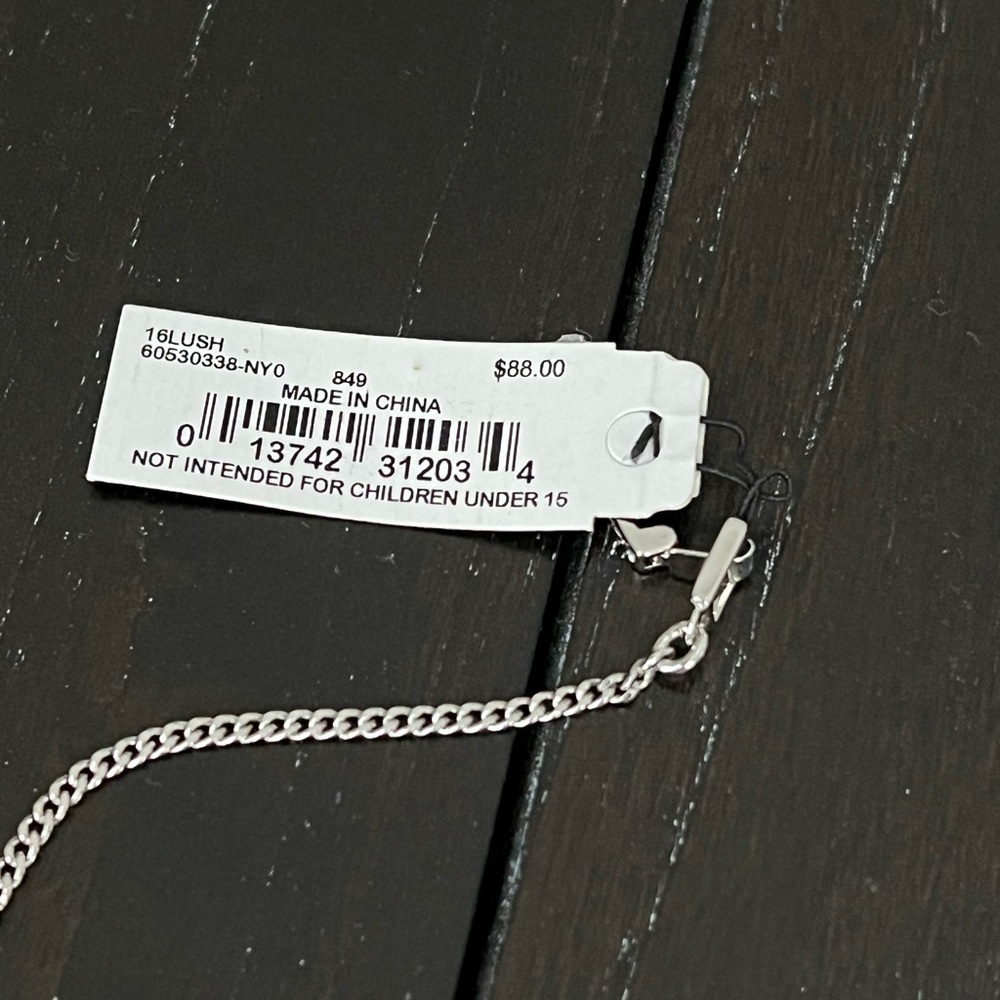 Givenchy Necklace - Picture 9 of 13